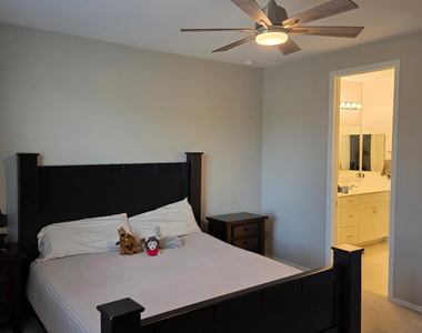 1225 E Jahns Drive - Photo Thumbnail 6
