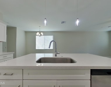 4549 E Granada Street - Photo Thumbnail 4