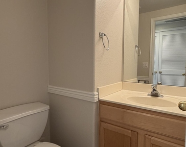 4376 S Rim Court - Photo Thumbnail 6