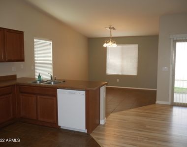 2190 E Mohave Lane - Photo Thumbnail 3