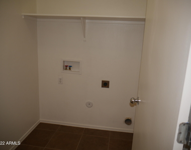 2190 E Mohave Lane - Photo Thumbnail 10