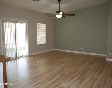 2190 E Mohave Lane - Photo Thumbnail 4