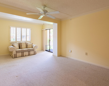 10330 W Thunderbird Boulevard - Photo Thumbnail 8