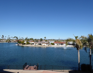 10330 W Thunderbird Boulevard - Photo Thumbnail 31