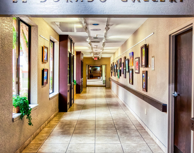 10330 W Thunderbird Boulevard - Photo Thumbnail 17