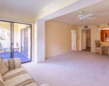 10330 W Thunderbird Boulevard - Photo Thumbnail 4
