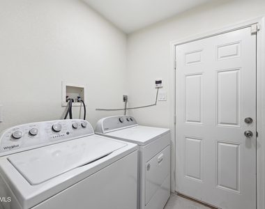 6644 S 6th Avenue - Photo Thumbnail 19