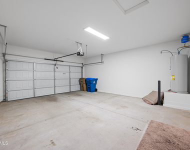2090 S 242nd Lane - Photo Thumbnail 22