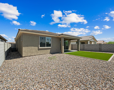 2090 S 242nd Lane - Photo Thumbnail 25