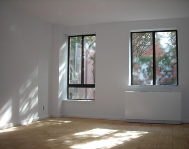 West 53rd Street - Photo Thumbnail 1