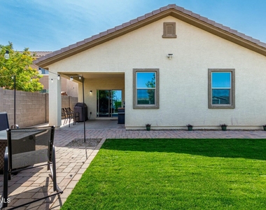 6212 W Orchid Lane - Photo Thumbnail 31