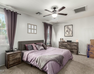 6212 W Orchid Lane - Photo Thumbnail 15