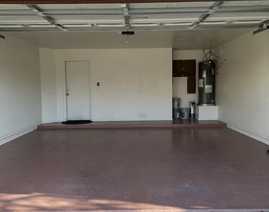1553 S 231st Lane - Photo Thumbnail 44