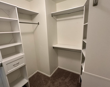 1553 S 231st Lane - Photo Thumbnail 41