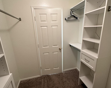1553 S 231st Lane - Photo Thumbnail 40