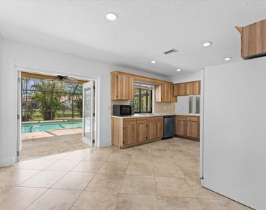 11580 Nw 20th Drive Nw - Photo Thumbnail 14