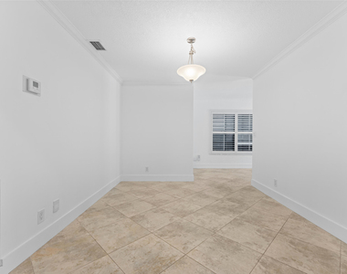 11580 Nw 20th Drive Nw - Photo Thumbnail 5
