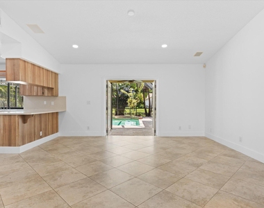11580 Nw 20th Drive Nw - Photo Thumbnail 10