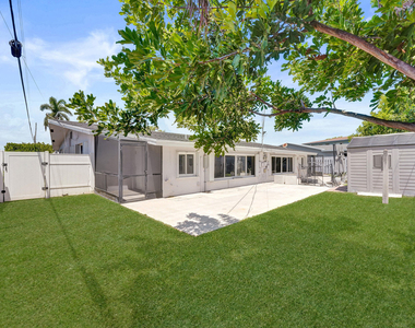 1738 Ne 52nd Street - Photo Thumbnail 47
