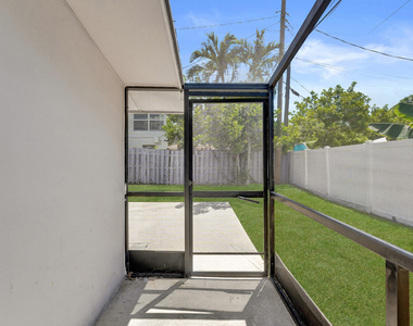 1738 Ne 52nd Street - Photo Thumbnail 43