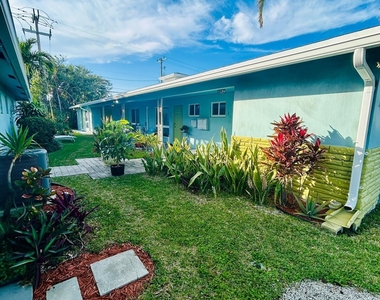4421 Poinciana Street - Photo Thumbnail 16