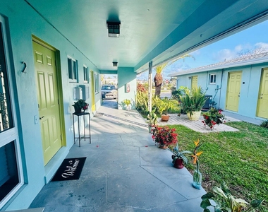 4421 Poinciana Street - Photo Thumbnail 18