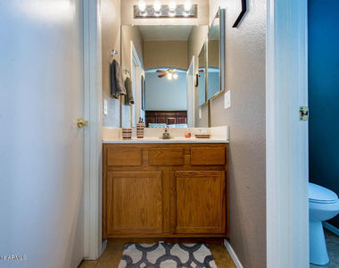 13314 W Mauna Loa Lane - Photo Thumbnail 10