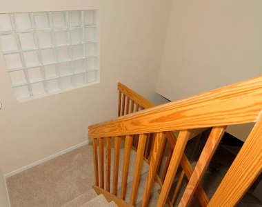 315 Nw 158th Lane - Photo Thumbnail 14