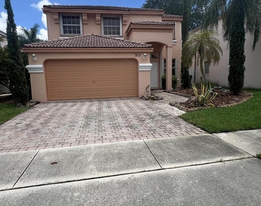 315 Nw 158th Lane - Photo Thumbnail 1