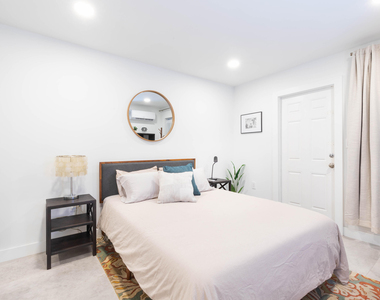 1826 Jefferson Street - Photo Thumbnail 17