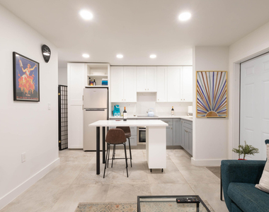 1826 Jefferson Street - Photo Thumbnail 19