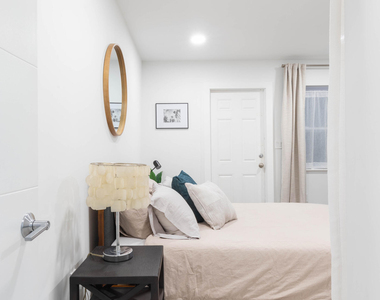1826 Jefferson Street - Photo Thumbnail 14