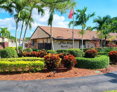 812 Sky Pine Way - Photo Thumbnail 15
