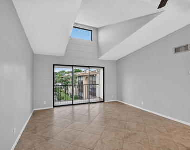 812 Sky Pine Way - Photo Thumbnail 1