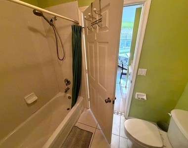 8247 Mulligan Circle - Photo Thumbnail 4