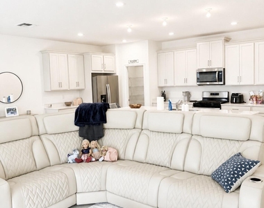 14393 Sw Ellison Drive - Photo Thumbnail 8