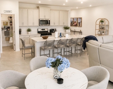 14393 Sw Ellison Drive - Photo Thumbnail 6