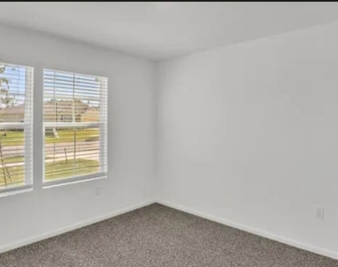 3023 Rustic Deer Way - Photo Thumbnail 20