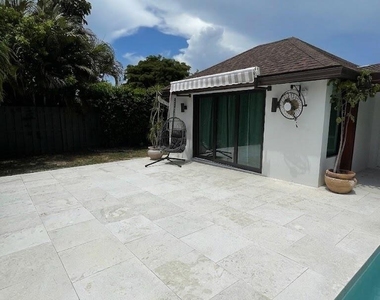 336 Ne 28th Terrace - Photo Thumbnail 5