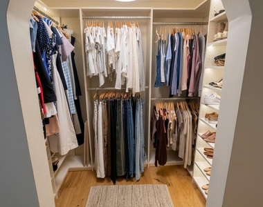 336 Ne 28th Terrace - Photo Thumbnail 6