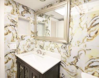 842 Ne 154th Street - Photo Thumbnail 21