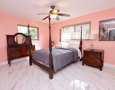 842 Ne 154th Street - Photo Thumbnail 17