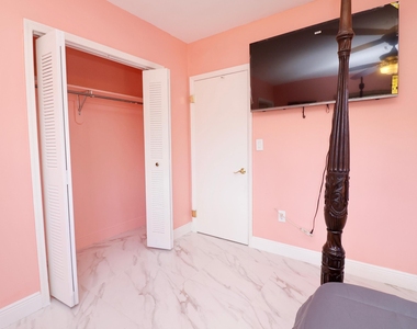 842 Ne 154th Street - Photo Thumbnail 20