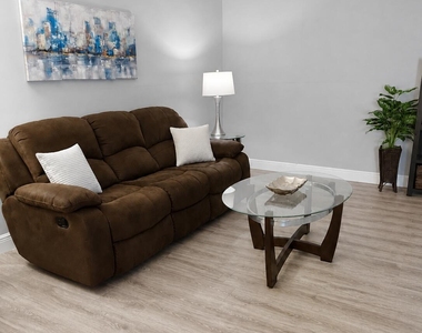 405 Meadows Circle - Photo Thumbnail 3