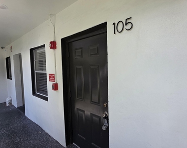 2843 Fillmore Street - Photo Thumbnail 15