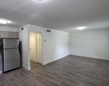 2843 Fillmore Street - Photo Thumbnail 13