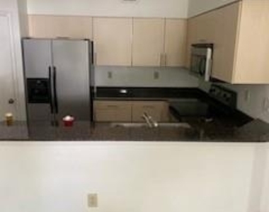 2445 Sw 18th Terrace - Photo Thumbnail 18