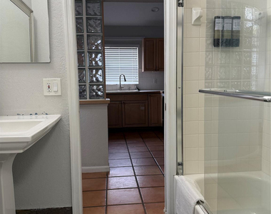 607 Sw 15th Street - Photo Thumbnail 10