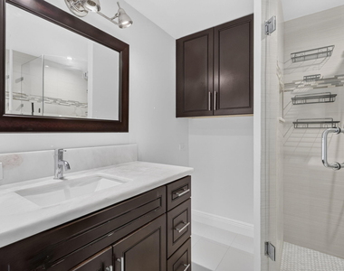 846 Blue Ridge Circle - Photo Thumbnail 10