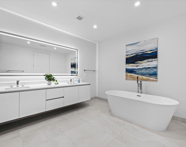 220 Lake Shore Drive - Photo Thumbnail 26